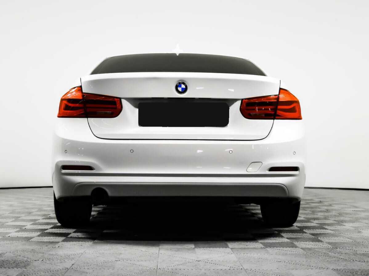 BMW 3 серии 318i, 2018 Фото №5