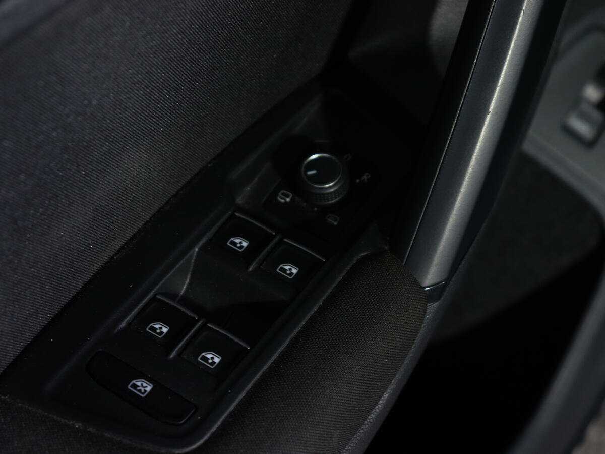 Volkswagen Tiguan, 2017 Фото №18