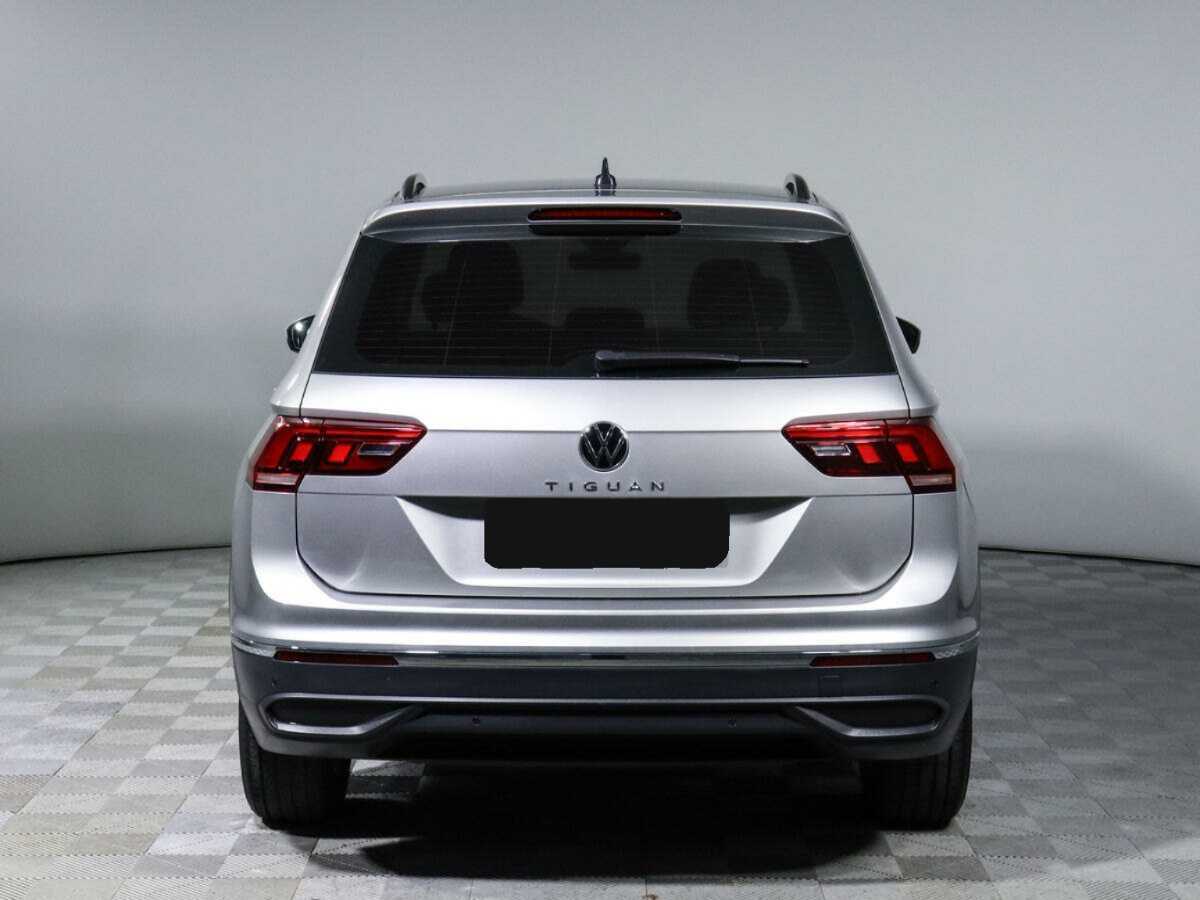 Volkswagen Tiguan, 2021 - 72 990 км. | Фото №4