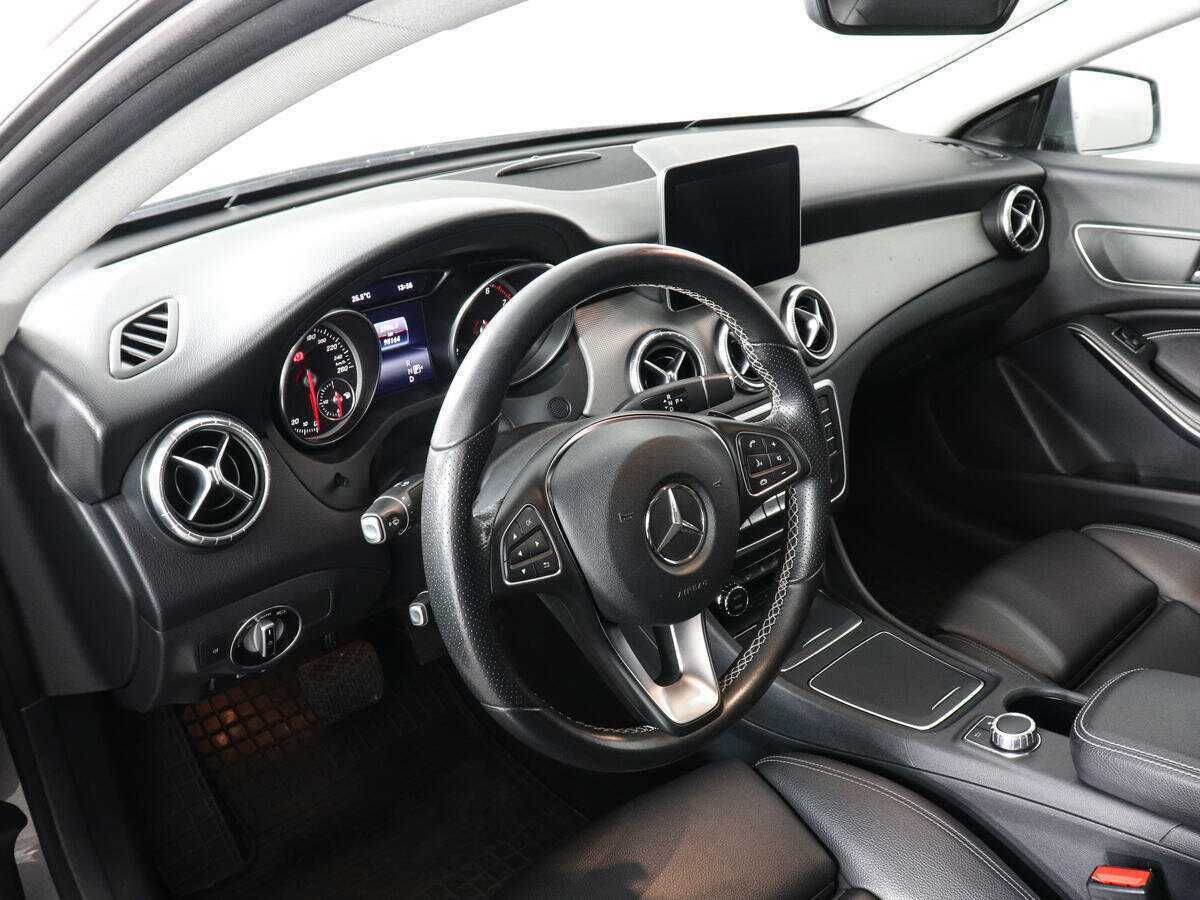 Mercedes-Benz CLA 200, 2016 Фото №7
