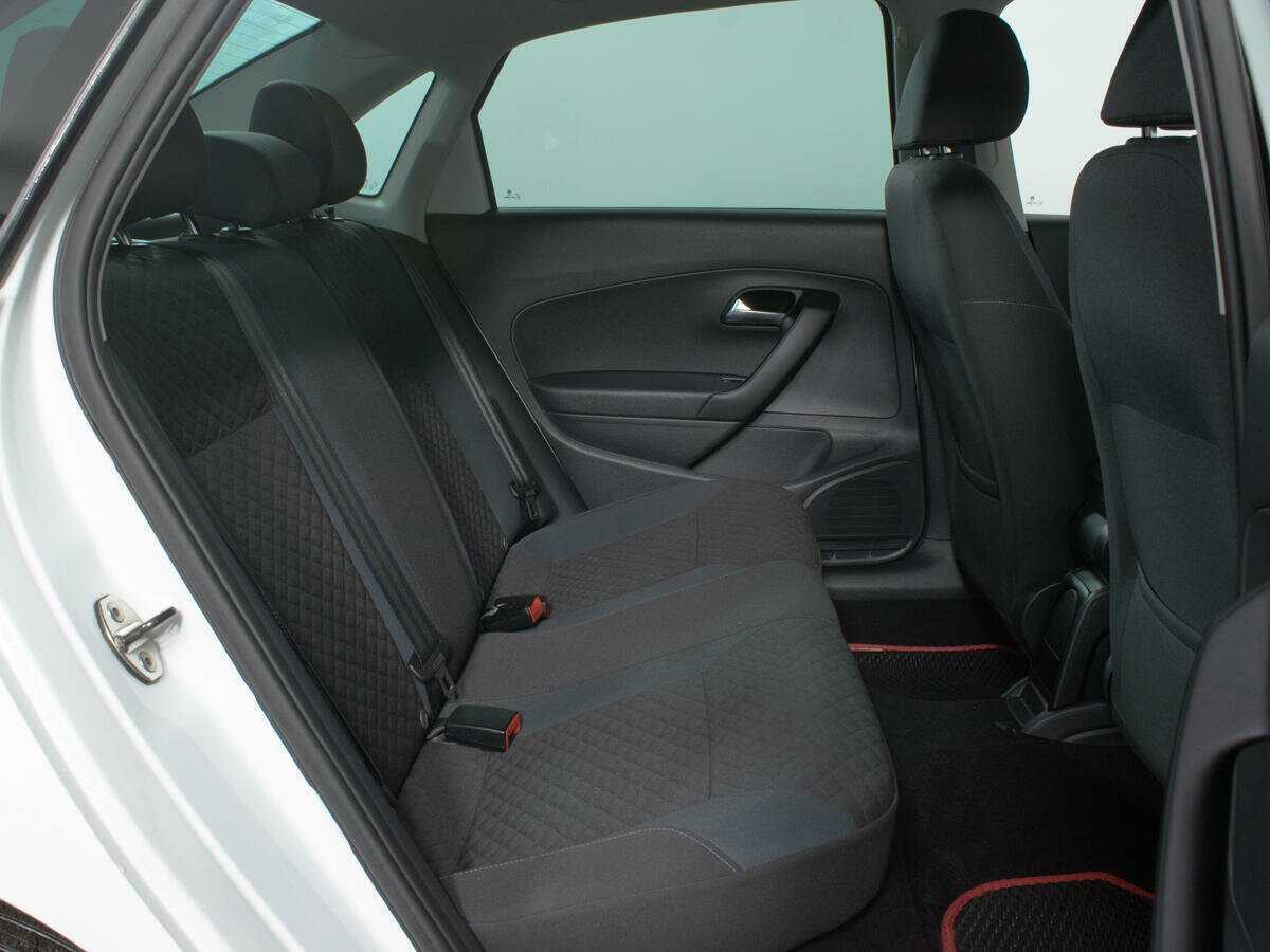 Volkswagen Polo, 2019 Фото №12
