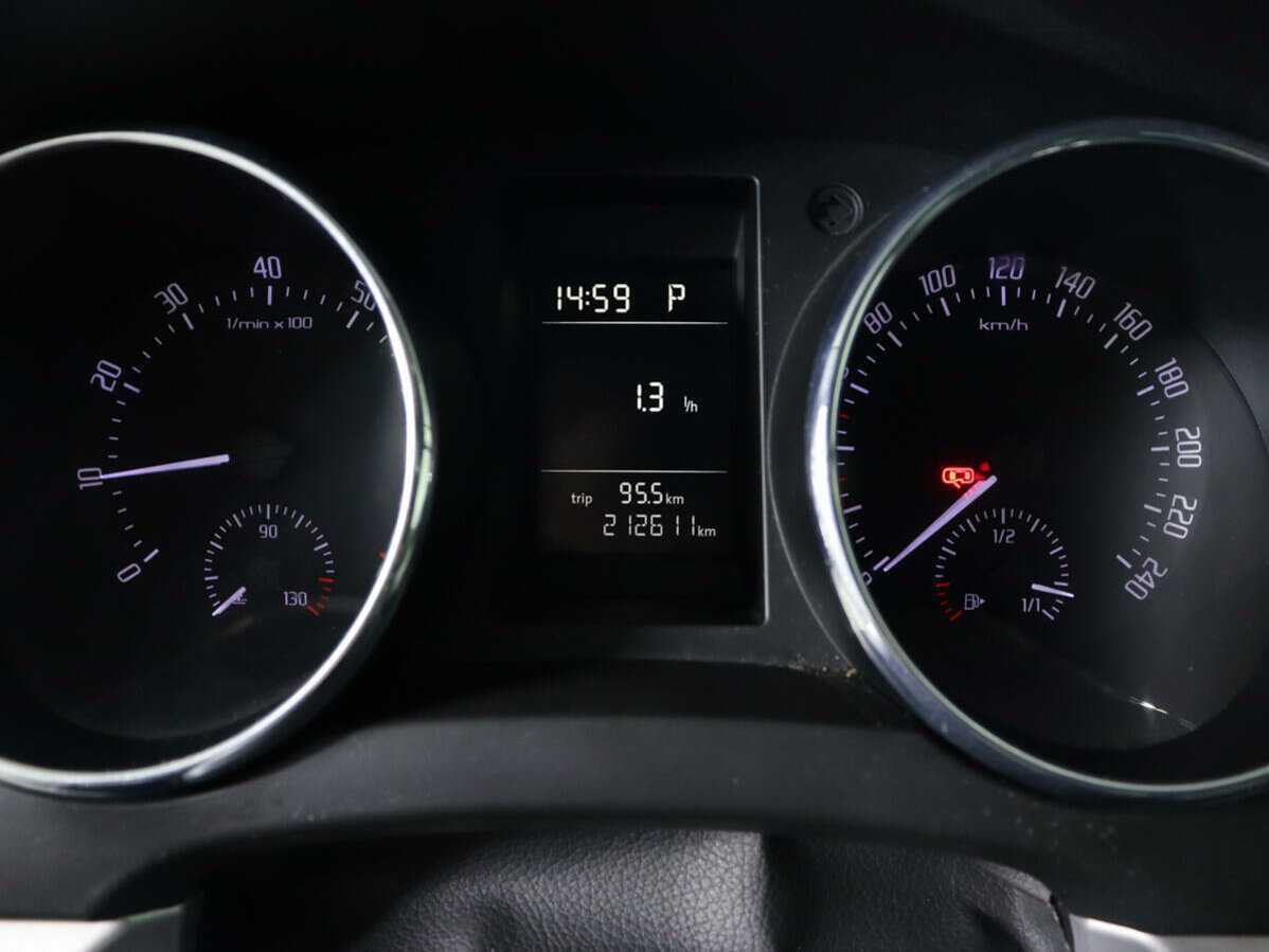 Skoda Yeti, 2012 Фото №9