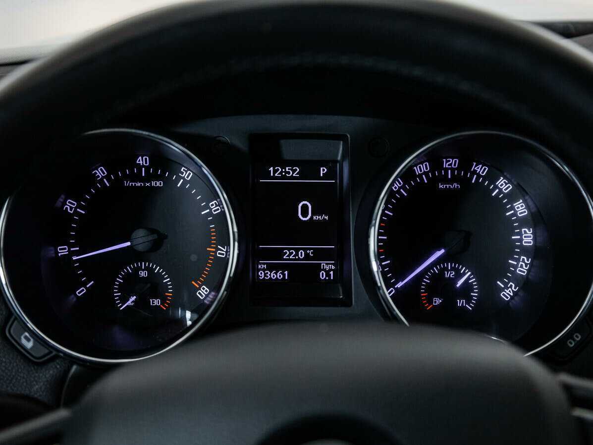 Skoda Yeti, 2014 Фото №12