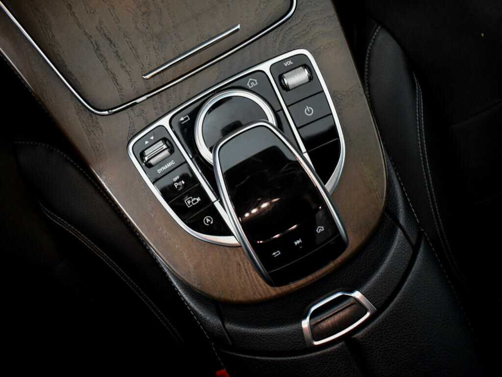 Mercedes-Benz E-Класс 200, 2017 Фото №20