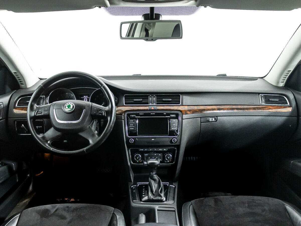 Skoda Superb, 2012 Фото №13