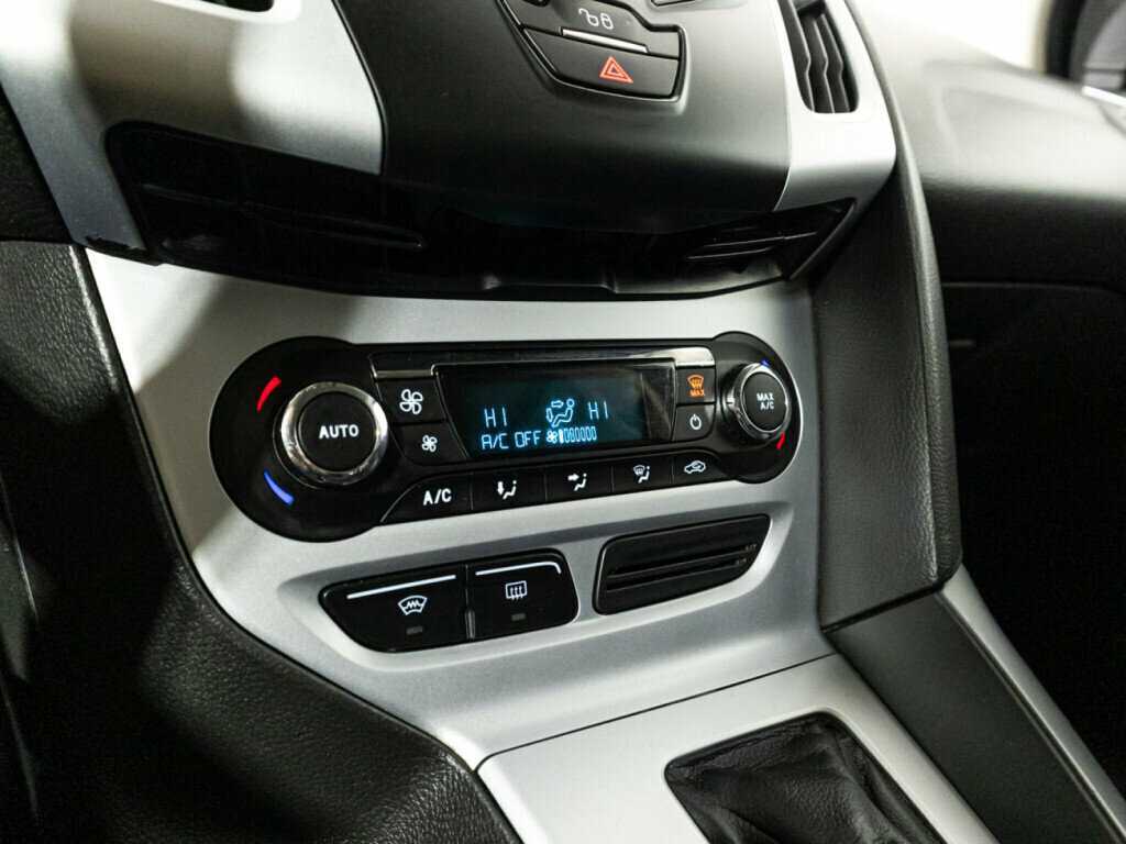 Ford Focus, 2014 Фото №15