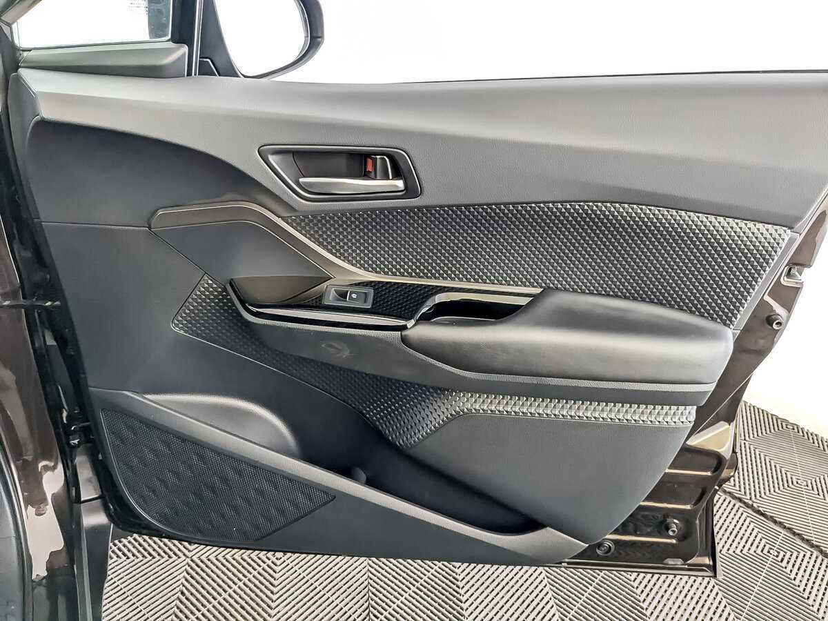 Toyota C-HR, 2019 Фото №23