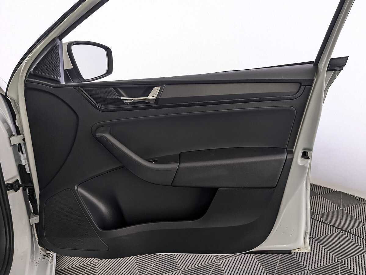 Skoda Rapid, 2019 Фото №22