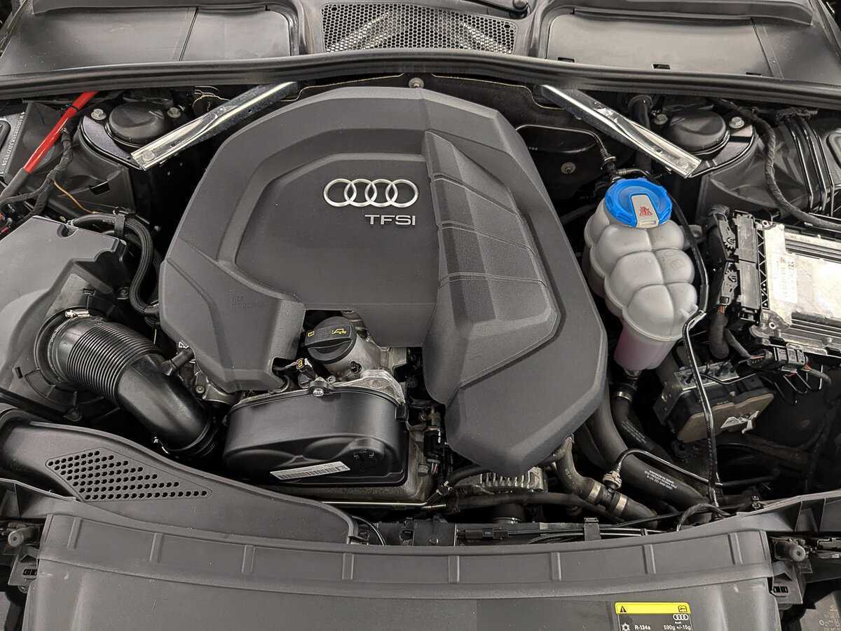 Audi A4, 2018 Фото №9