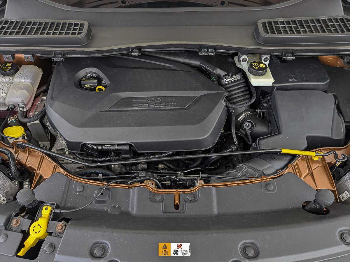 Ford Kuga, 2014 Фото №9