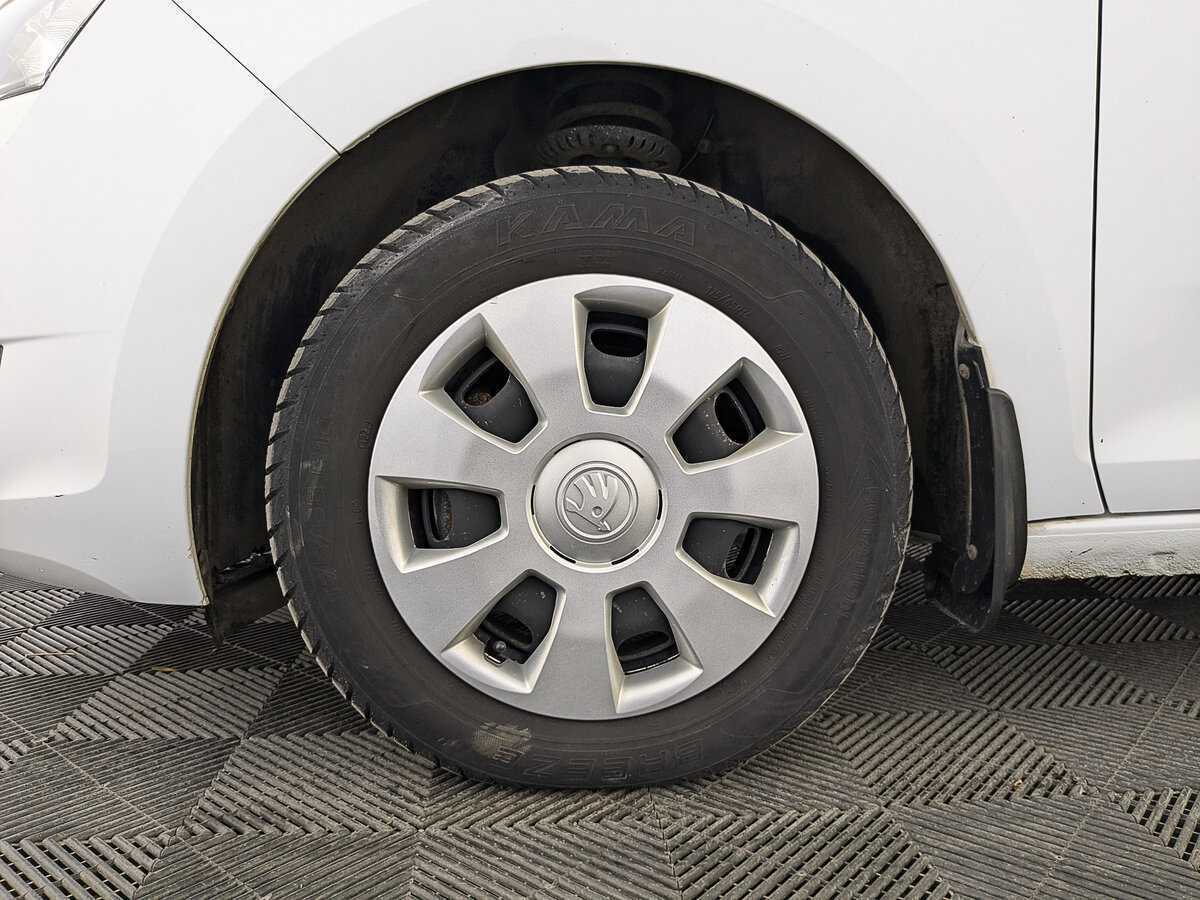 Skoda Rapid, 2019 Фото №12