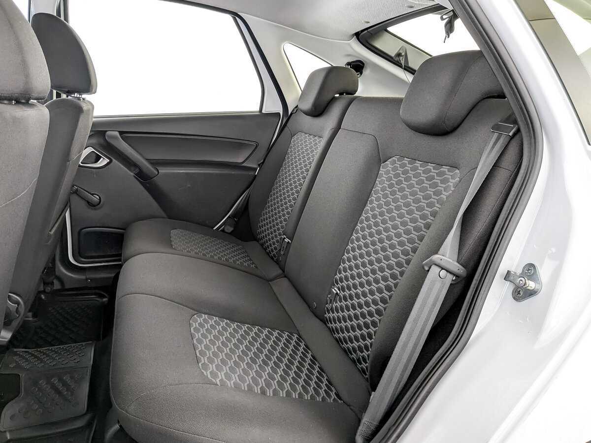 Lada (ВАЗ) Granta, 2023 Фото №12