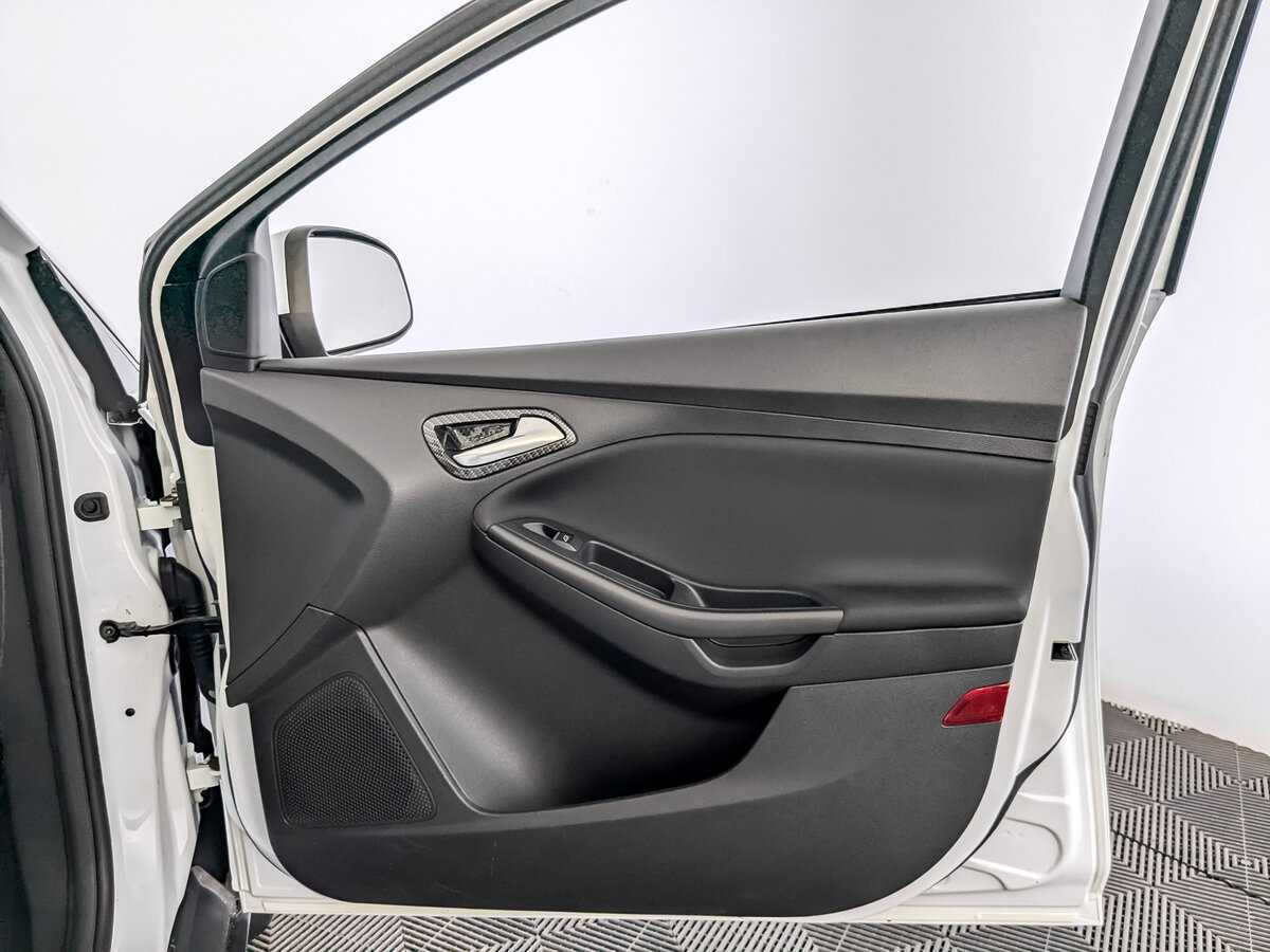 Ford Focus, 2018 Фото №22
