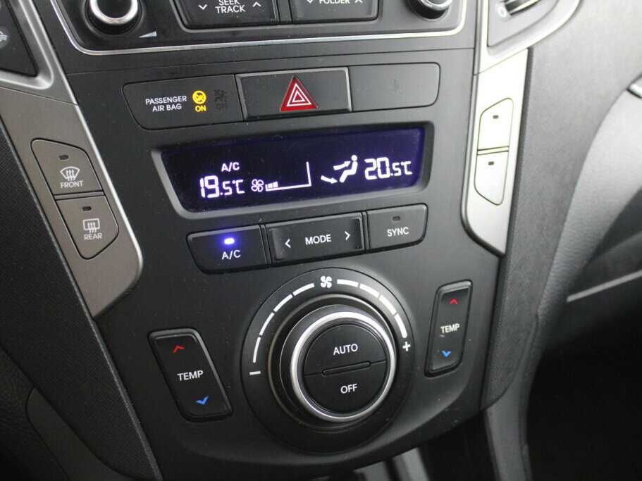 Hyundai Santa Fe, 2018 Фото №14