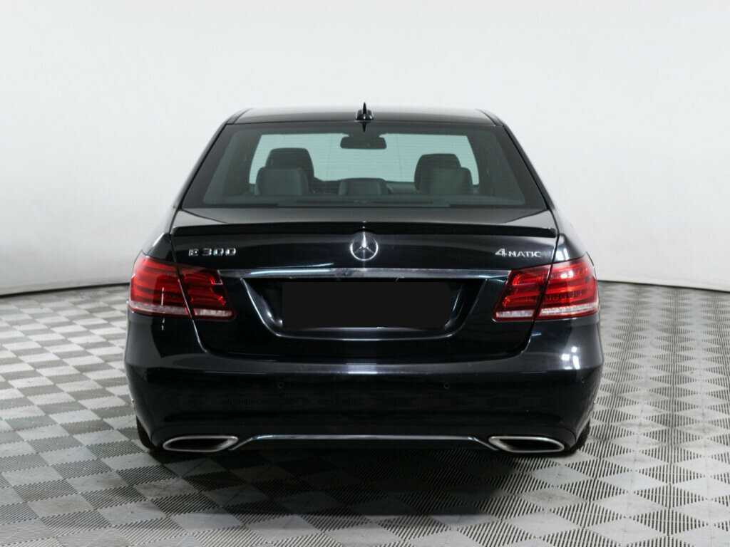 Mercedes-Benz E-Класс 300, 2013 Фото №5