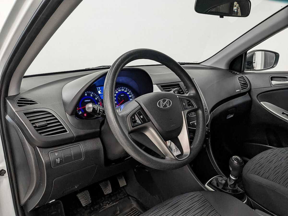 Hyundai Solaris, 2015 Фото №13