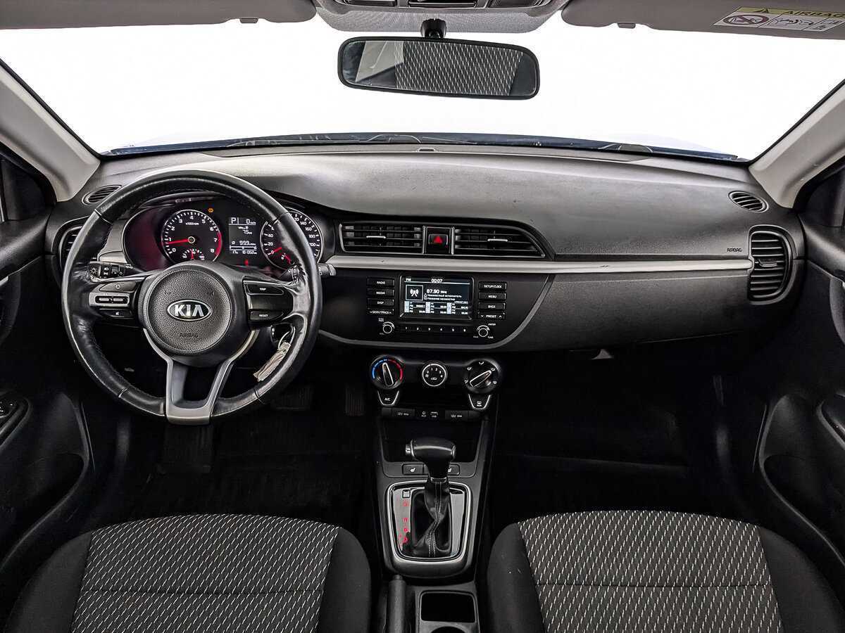 Kia Rio X-Line, 2019 Фото №11