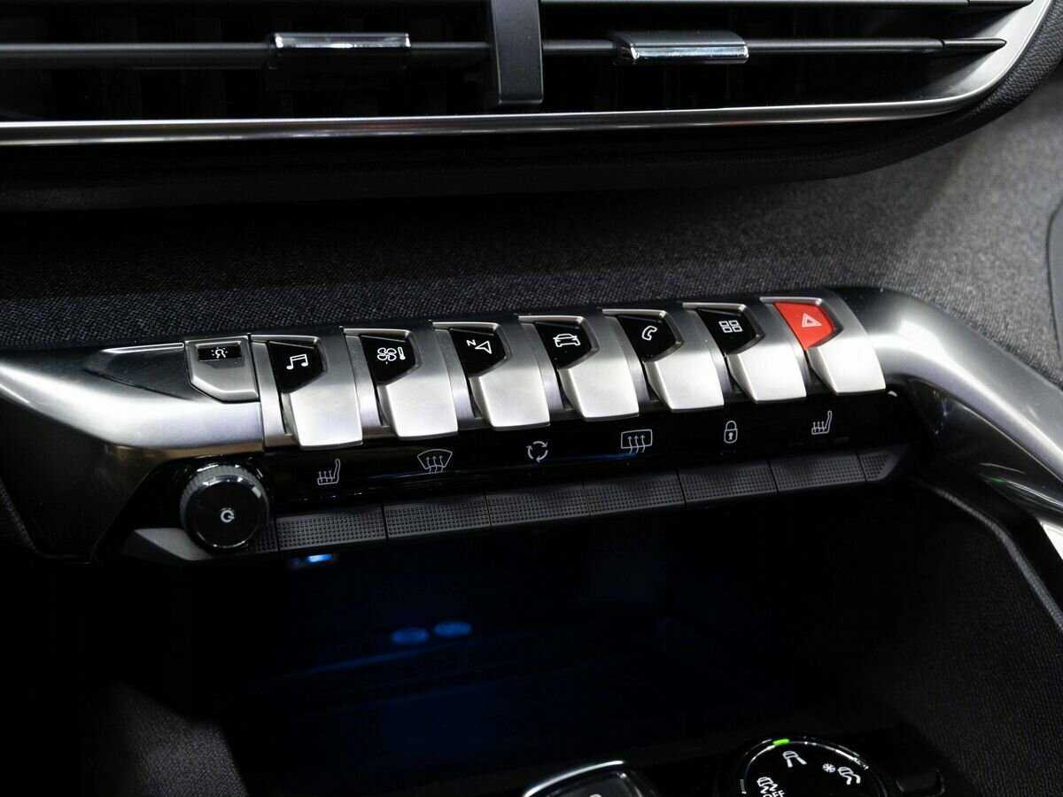 Peugeot 5008, 2018 Фото №24