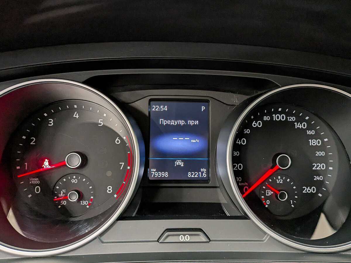 Volkswagen Tiguan, 2020 Фото №16