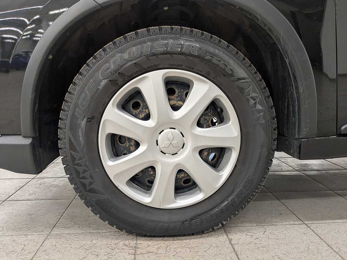 Mitsubishi Outlander, 2018 Фото №11