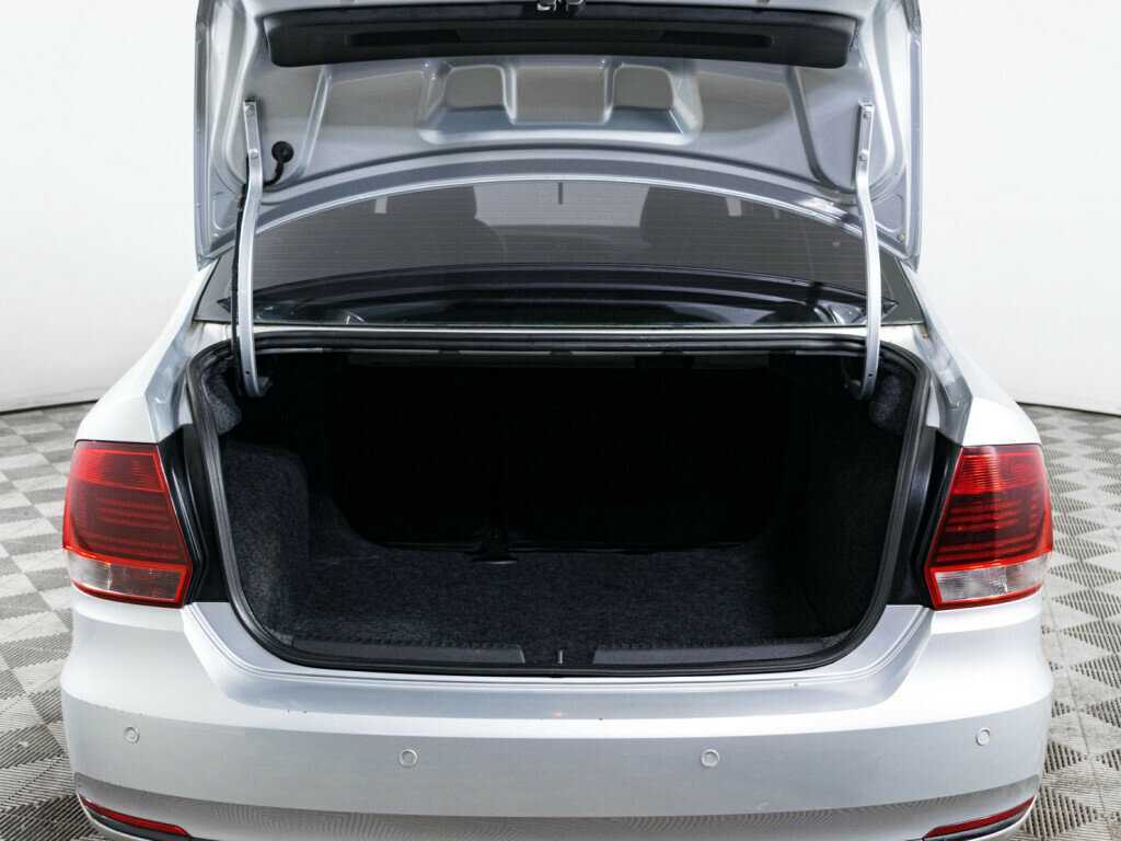 Volkswagen Polo, 2016 Фото №7