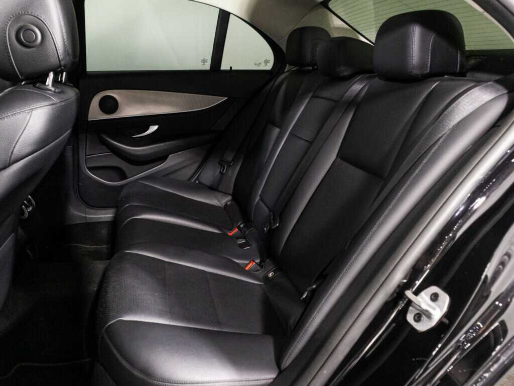 Mercedes-Benz E-Класс 200, 2018 Фото №10