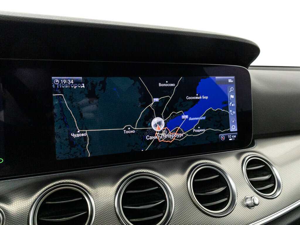 Mercedes-Benz E-Класс 200, 2018 Фото №16