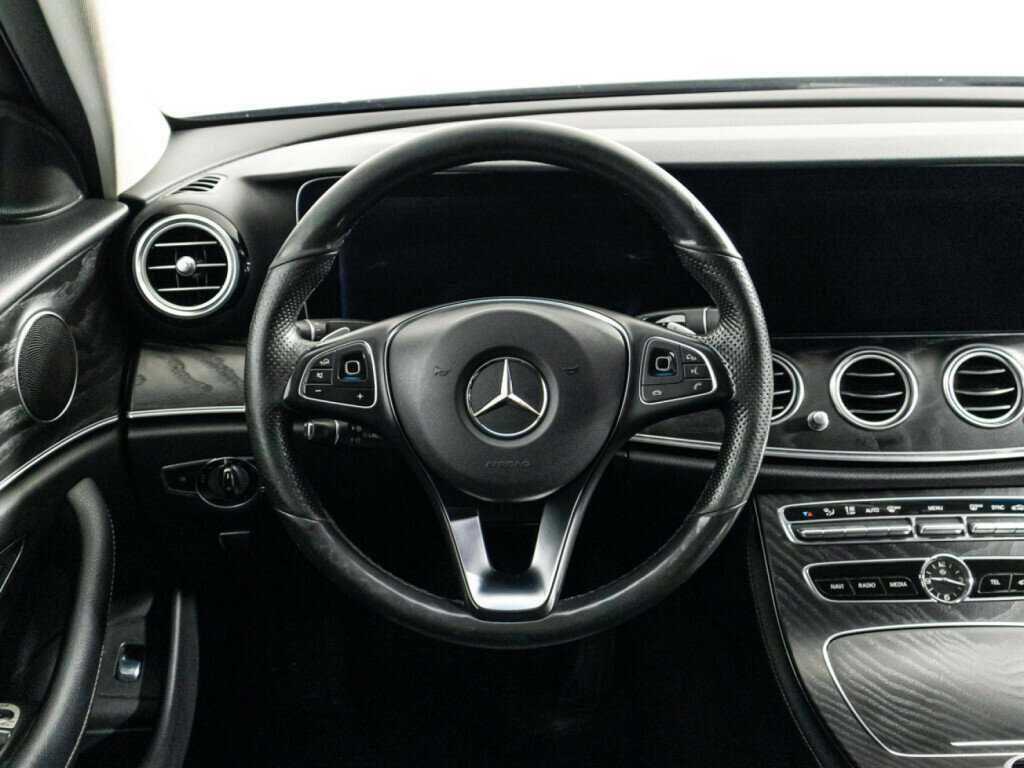 Mercedes-Benz E-Класс 200, 2017 Фото №23