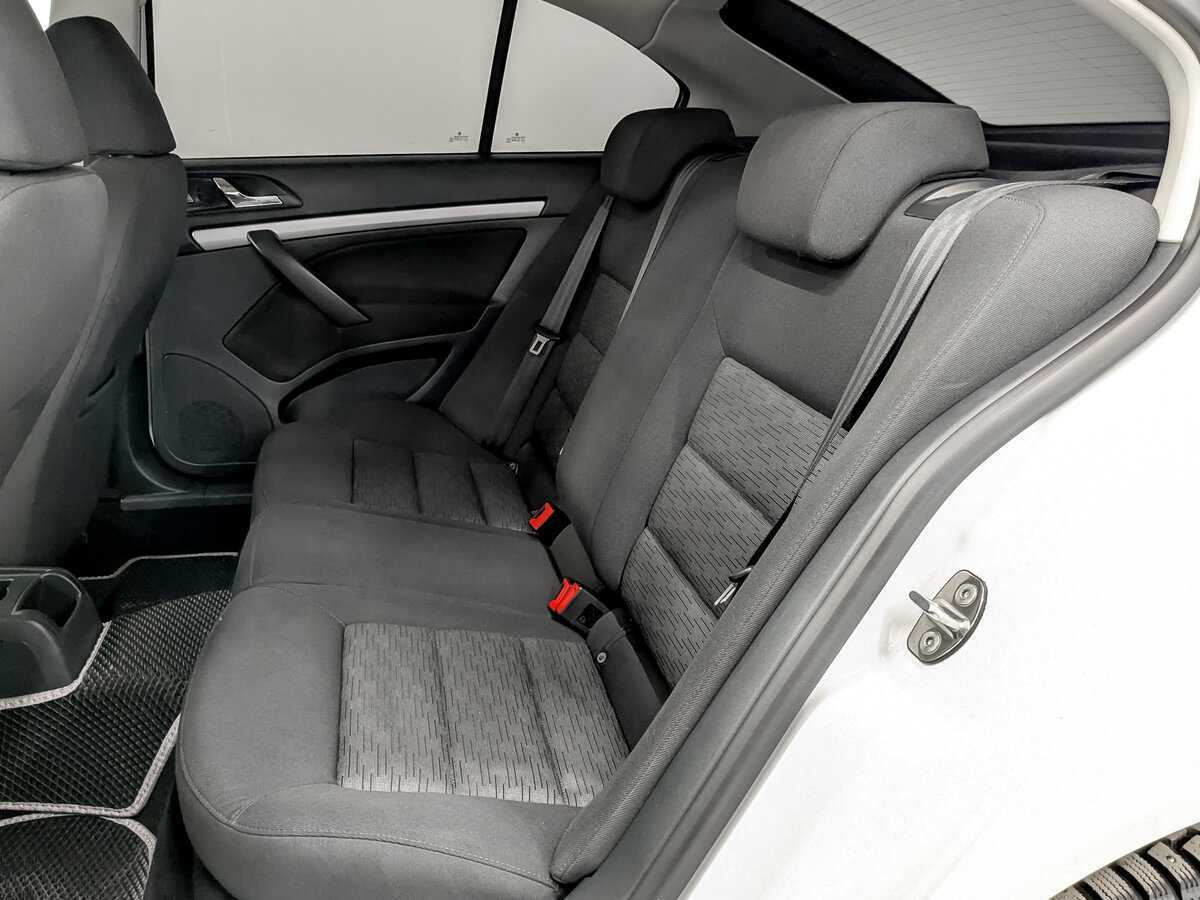 Skoda Octavia, 2013 Фото №12