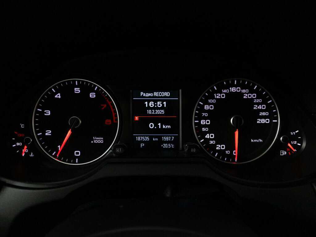 Audi Q5, 2014 Фото №12