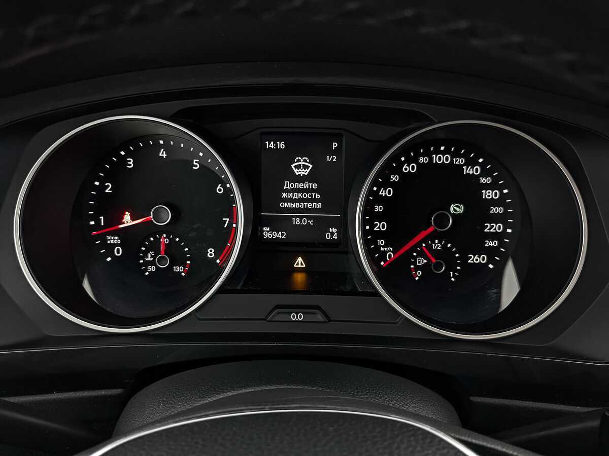 Volkswagen Tiguan, 2018 Фото №14