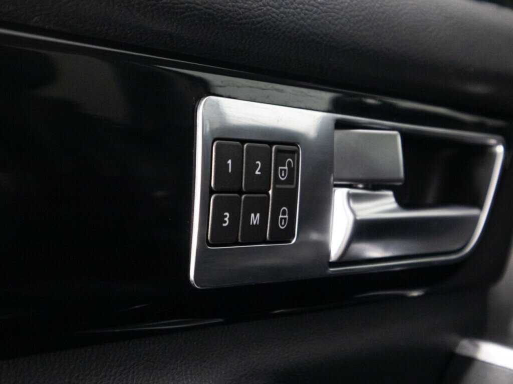 Land Rover Discovery, 2016 Фото №23