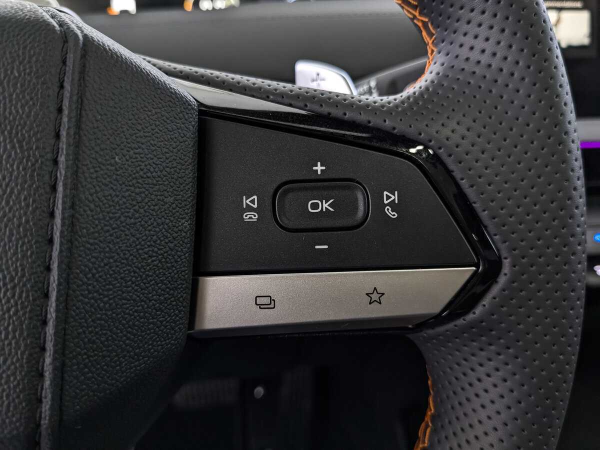 Changan UNI-V, 2024 Фото №30