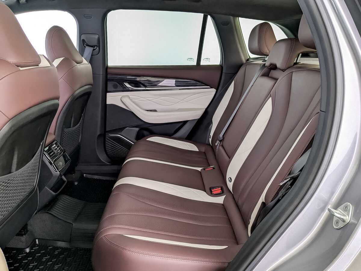 Geely Monjaro, 2022 Фото №12