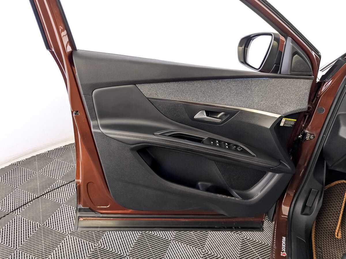 Peugeot 3008, 2017 Фото №19