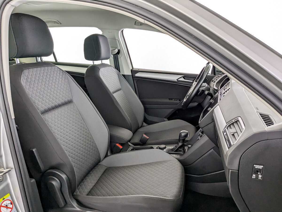 Volkswagen Tiguan, 2019 Фото №23