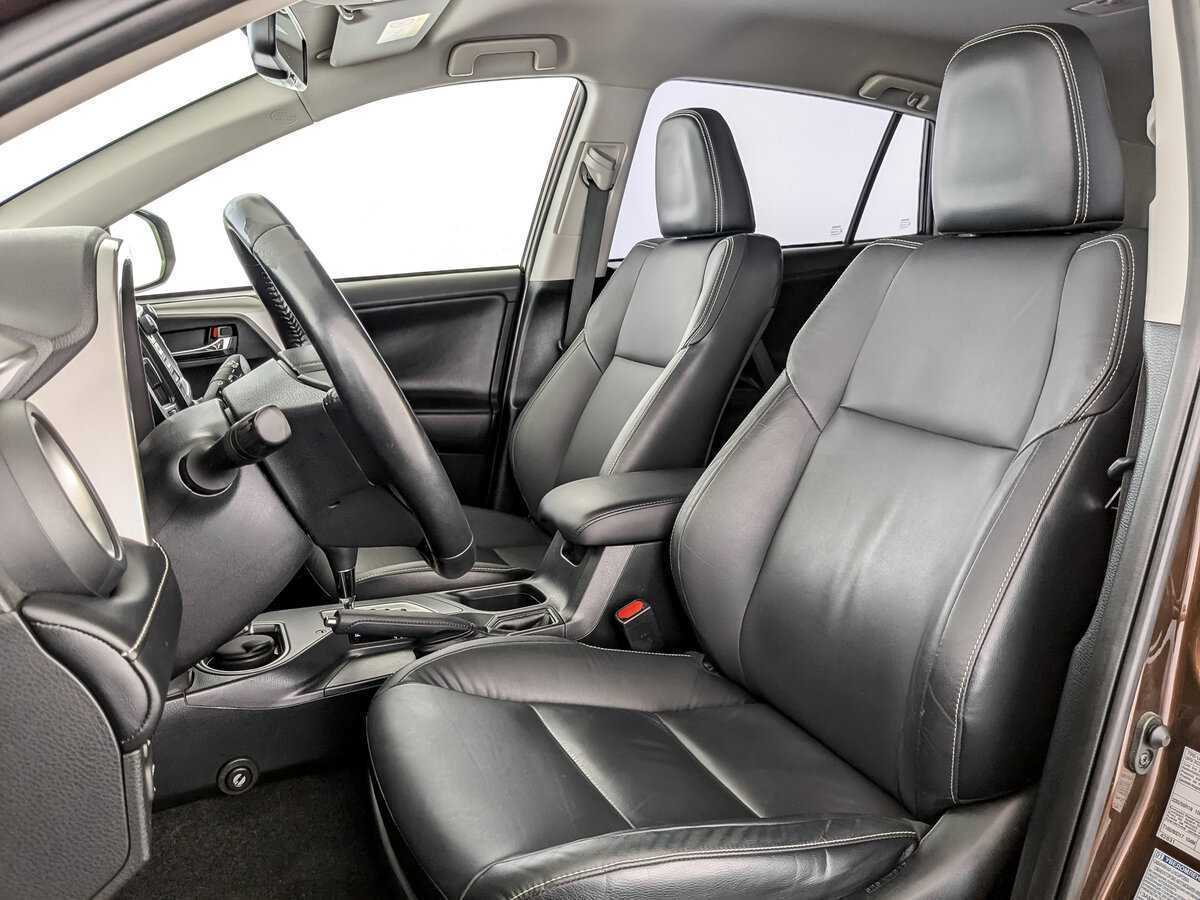 Toyota RAV4, 2017 Фото №20