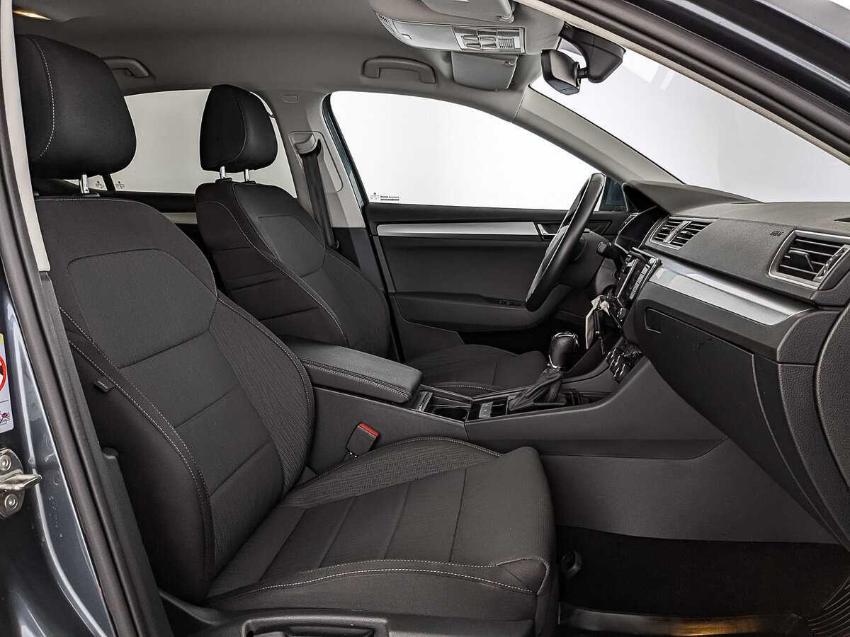 Skoda Superb, 2019 Фото №24