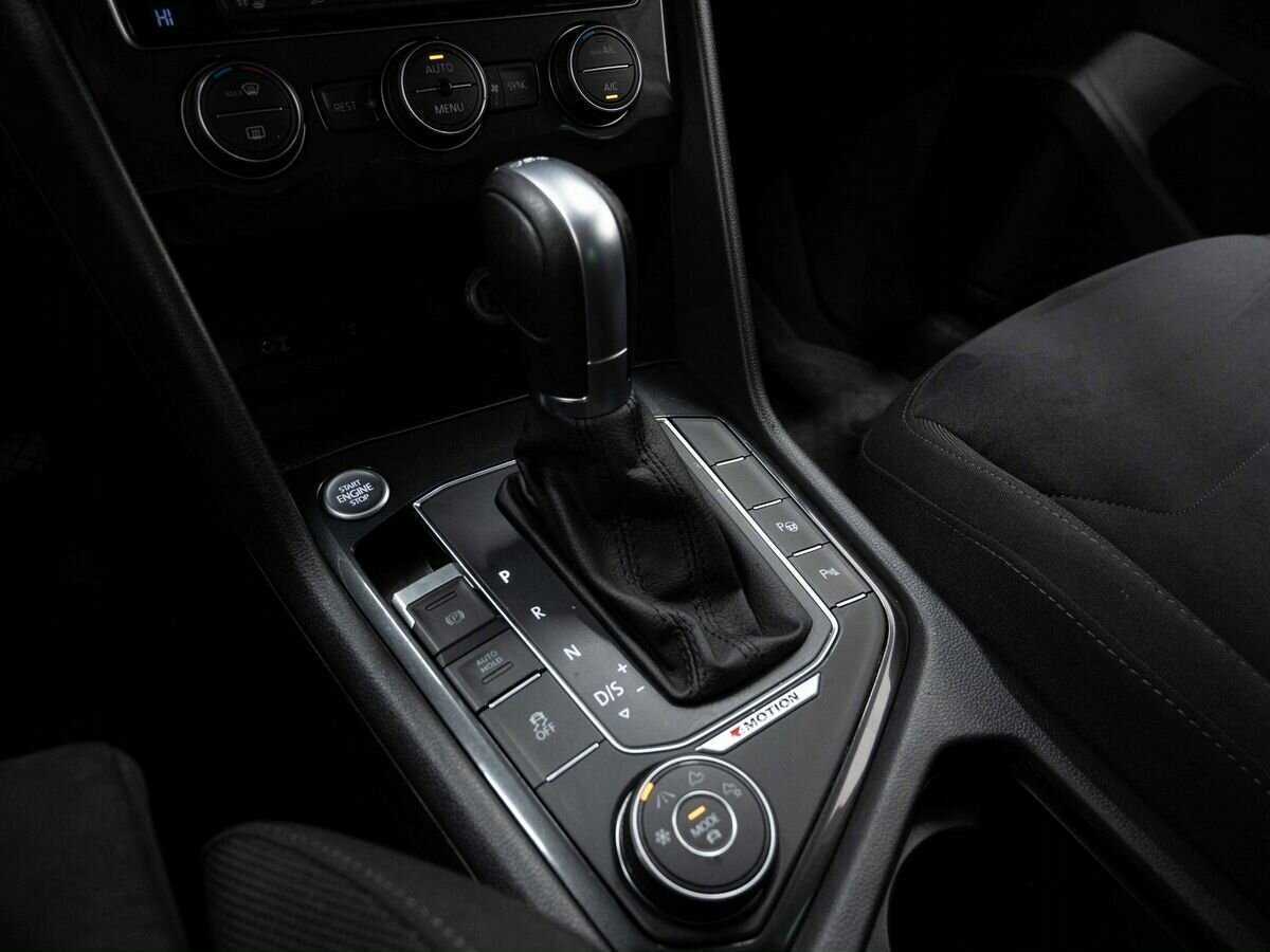 Volkswagen Tiguan, 2017 Фото №24