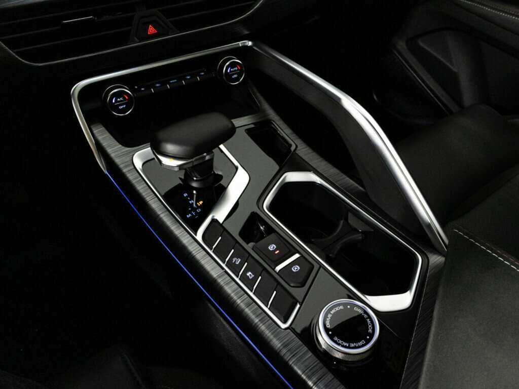 Geely Tugella, 2022 Фото №18