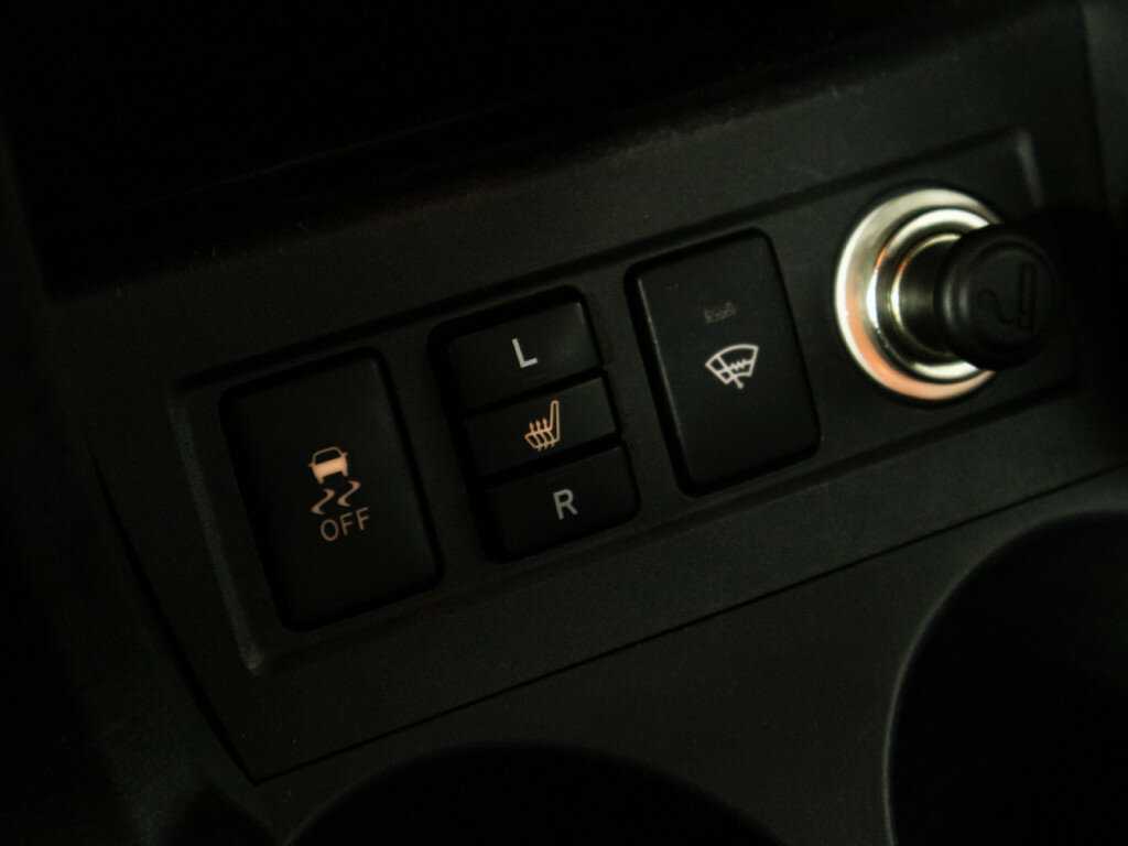 Toyota RAV4, 2012 Фото №18