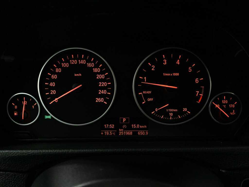 BMW 3 серии Gran Turismo 320i xDrive, 2013 Фото №12