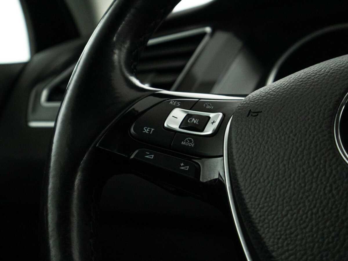 Volkswagen Tiguan, 2017 Фото №21