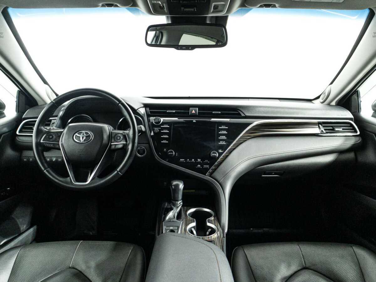 Toyota Camry, 2018 Фото №13