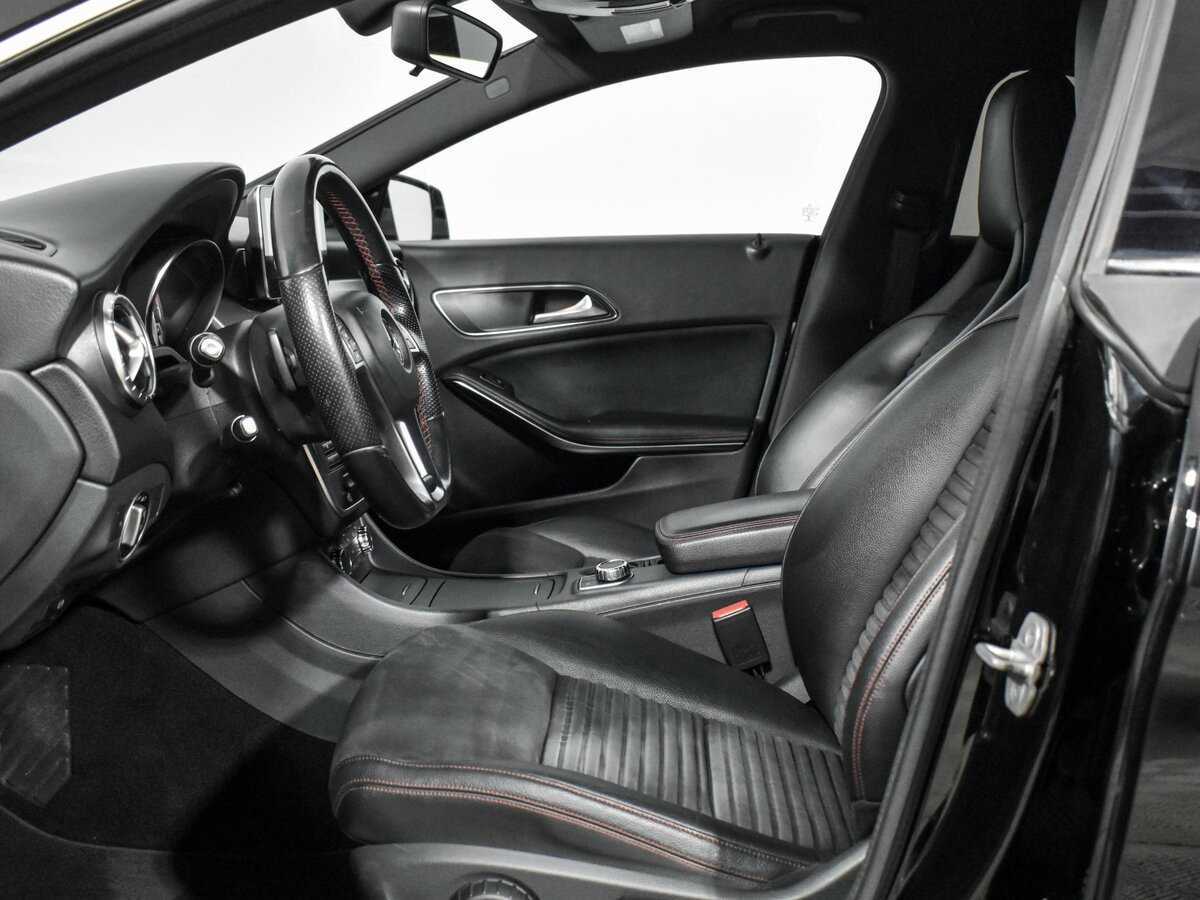Mercedes-Benz CLA 200, 2013 Фото №8