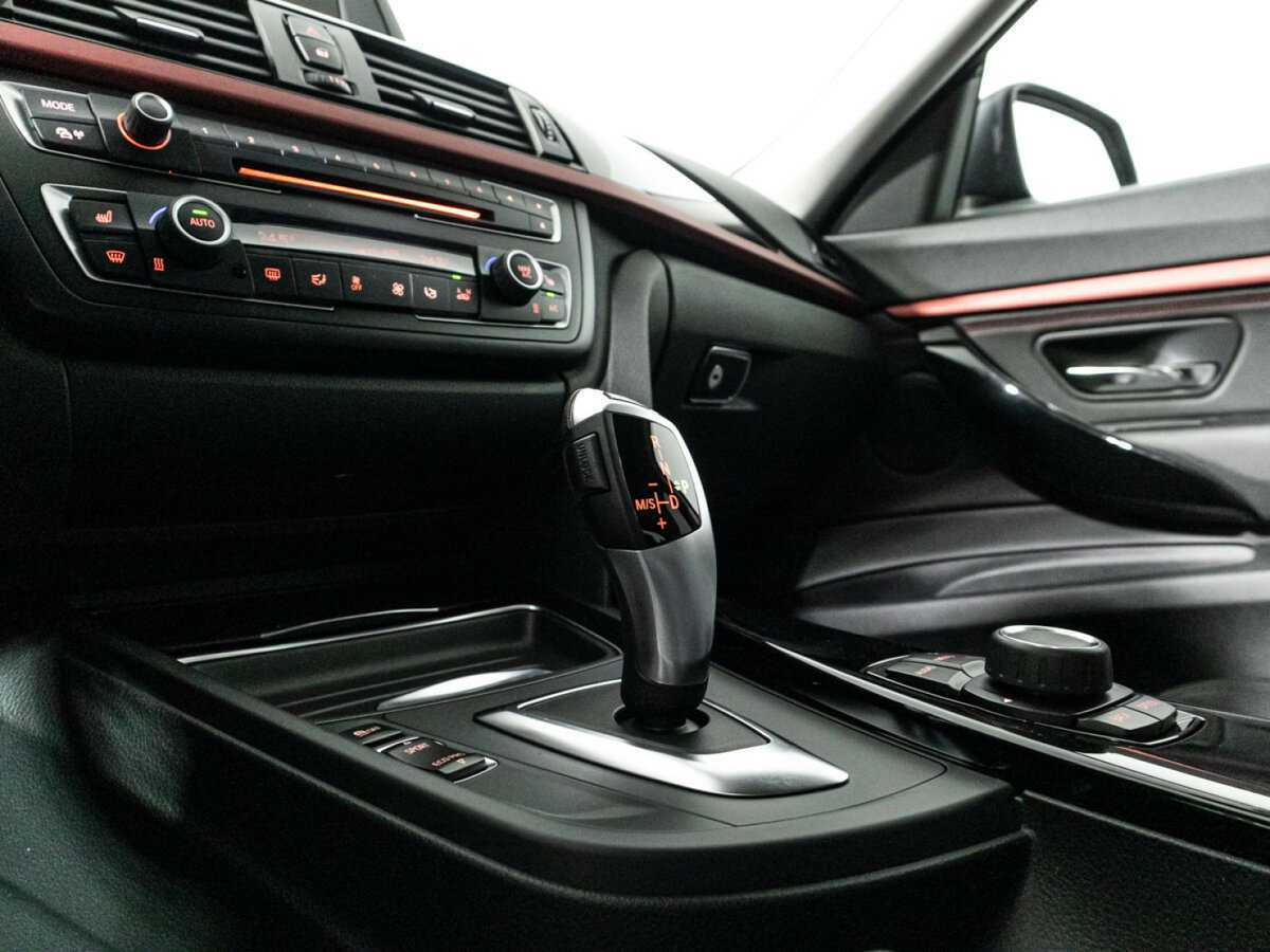 BMW 3 серии Gran Turismo 320i, 2014 Фото №18