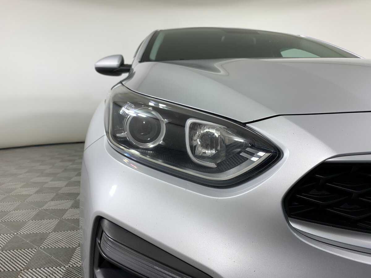 Kia Cerato, 2019 Фото №8