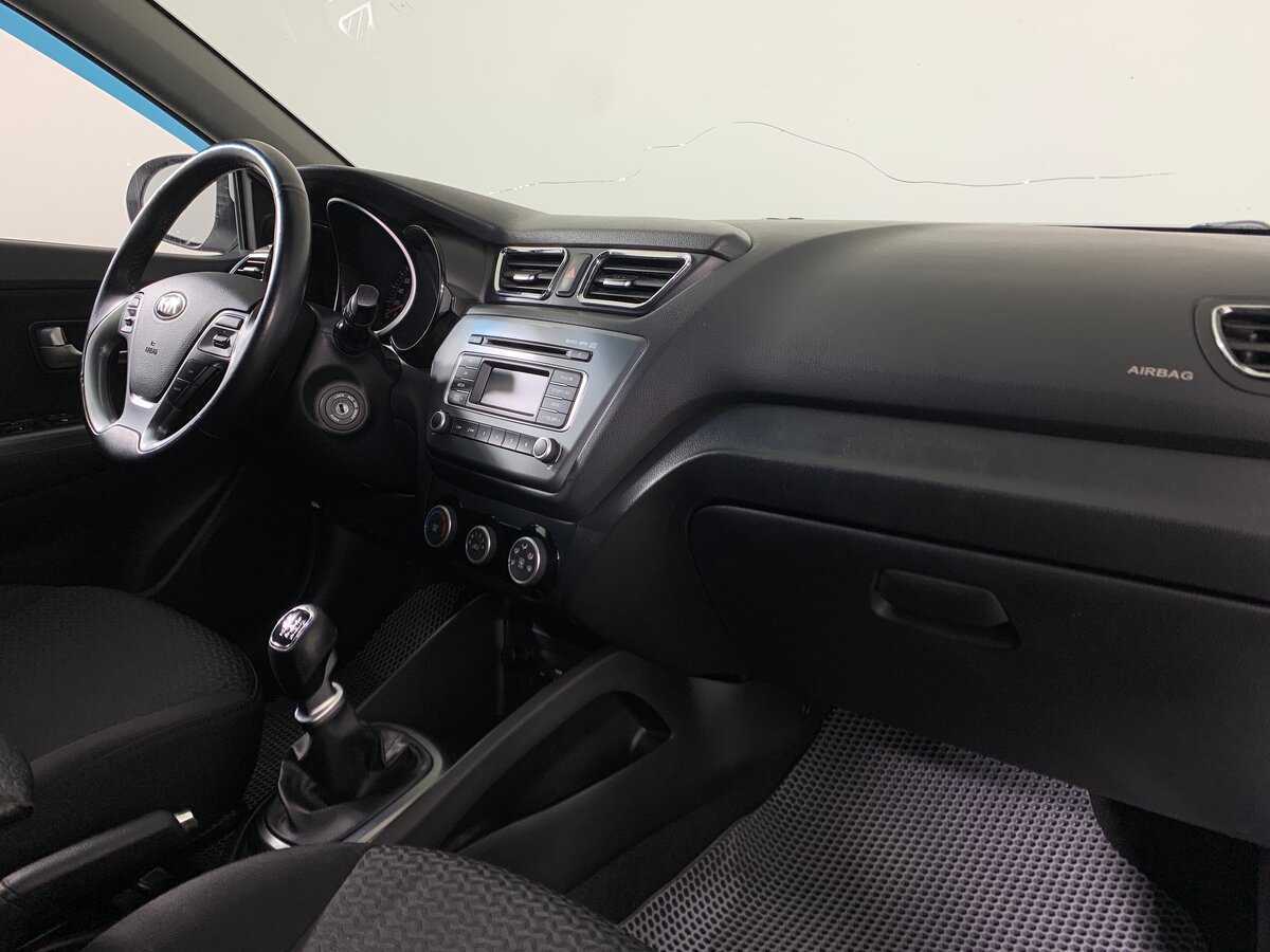Kia Rio, 2016 Фото №14