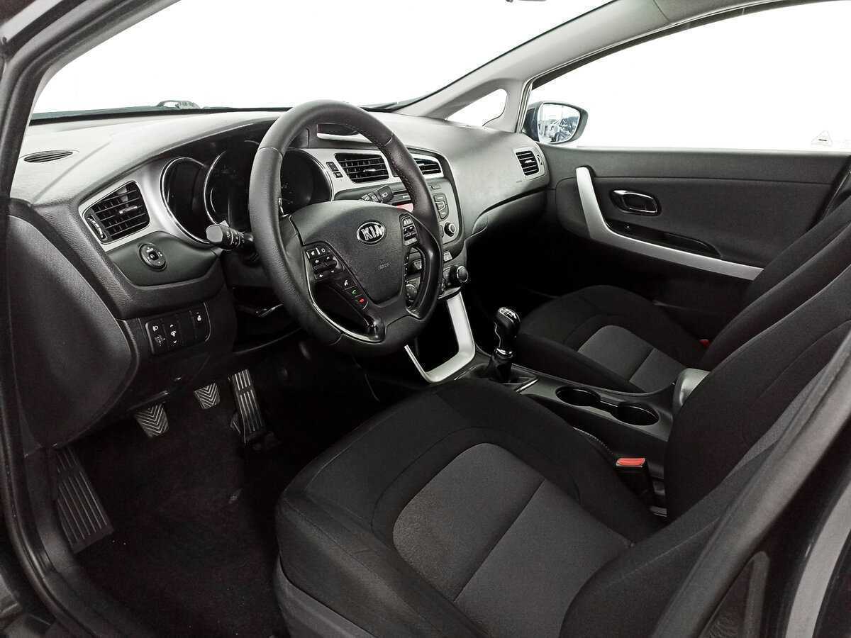 Kia Ceed, 2015 Фото №16