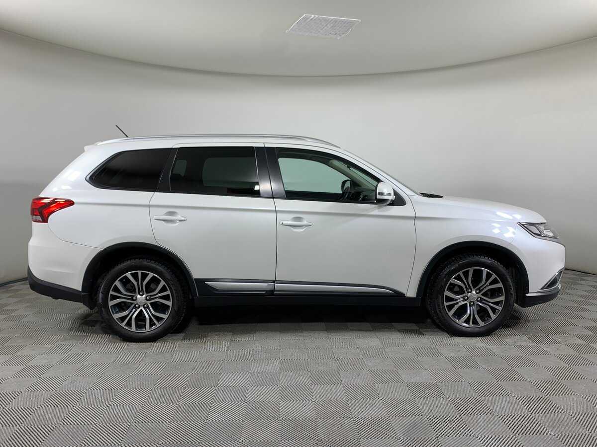 Mitsubishi Outlander, 2016 Фото №4